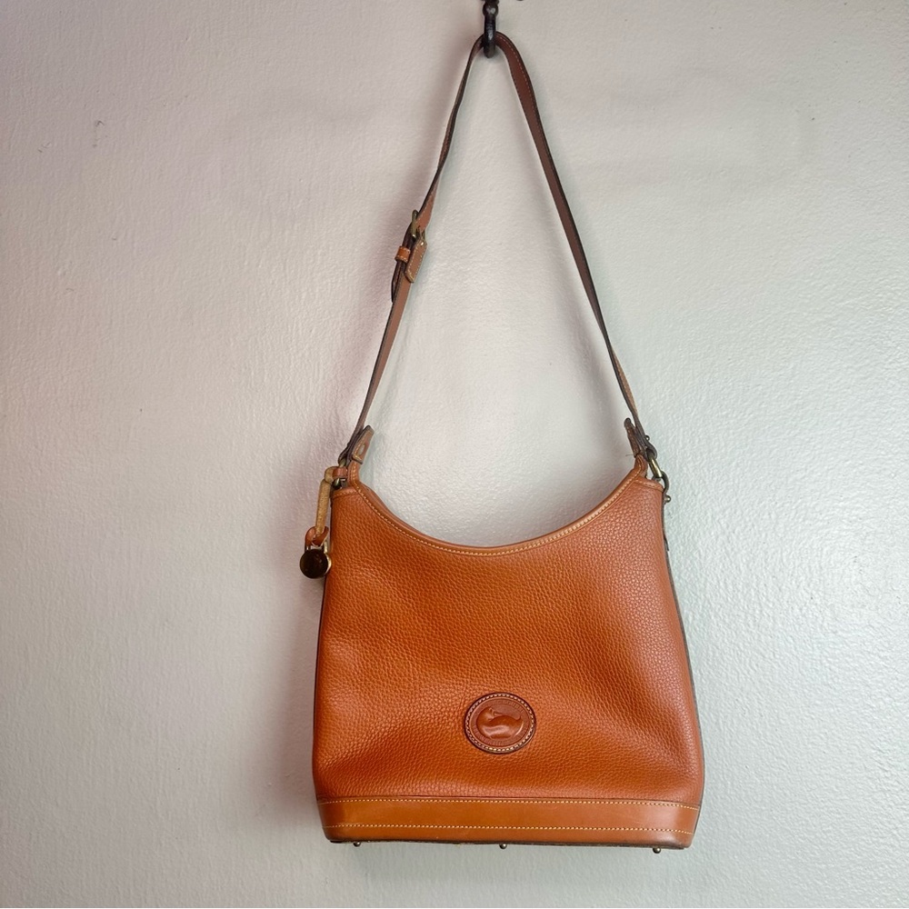 Dooney & Bourke Vintage 1980’s Italian Pebbled Leather Shoulder Bag